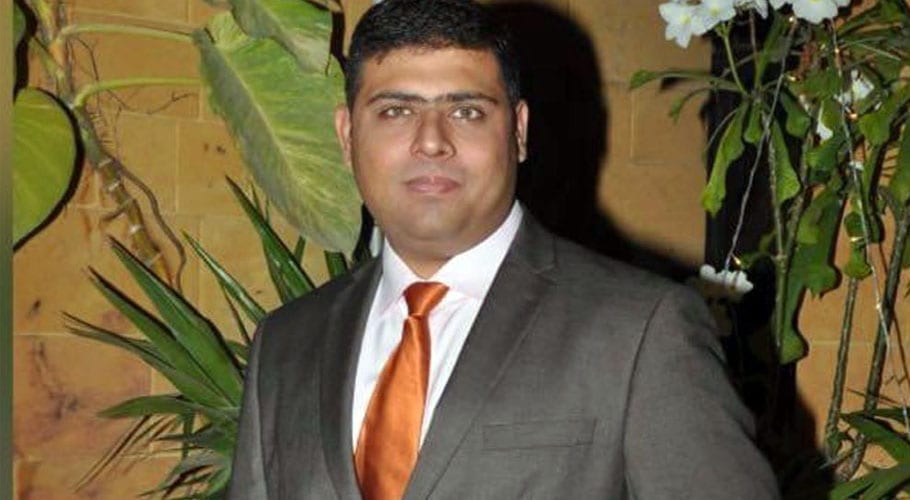 درآمدی خام مال پر ٹیکسوں کی بھرمار،کپڑے کی صنعت تباہی کے دہانے پرہے، خاور نورانی