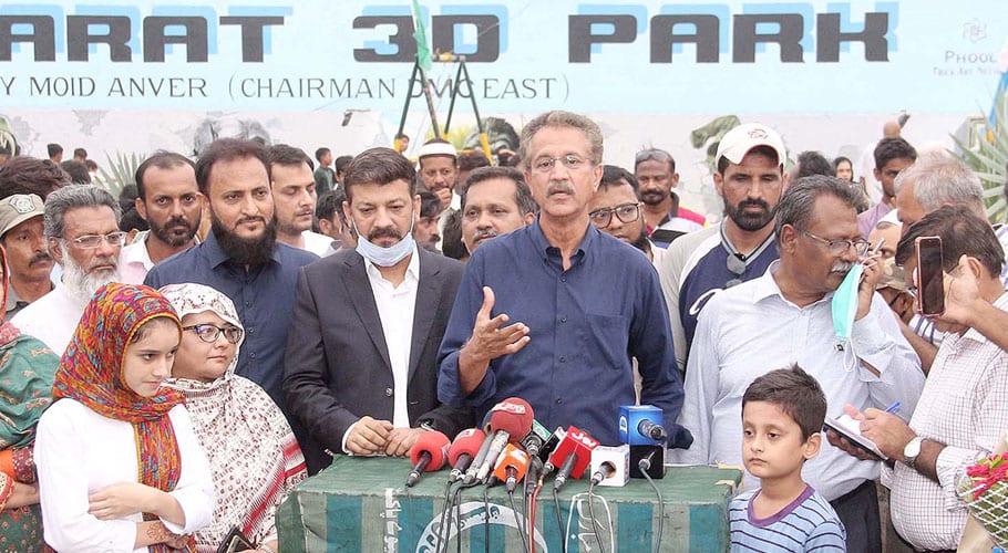 mayor waseem akhtar talks to media in karachi