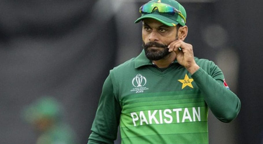 محمد حفیظ 2000 رنز اور 50 سے زائد وکٹیں لینے والے پہلے آل راؤنڈر بن گئے