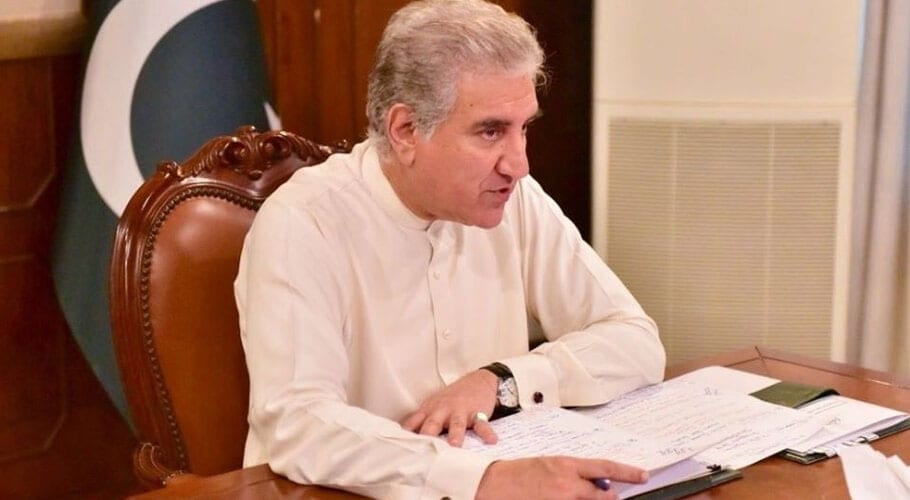 وزیرِ خارجہ شاہ محمود قریشی 2 روزہ دورۂ چین کے بعد وطن واپس پہنچ گئے