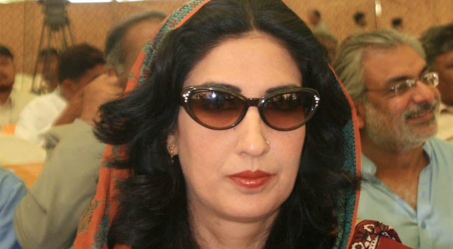 سیدہ شہلا رضا کیبل آپریٹرز سے ناراض، تحریکِ انصاف پر بھی تنقید جاری