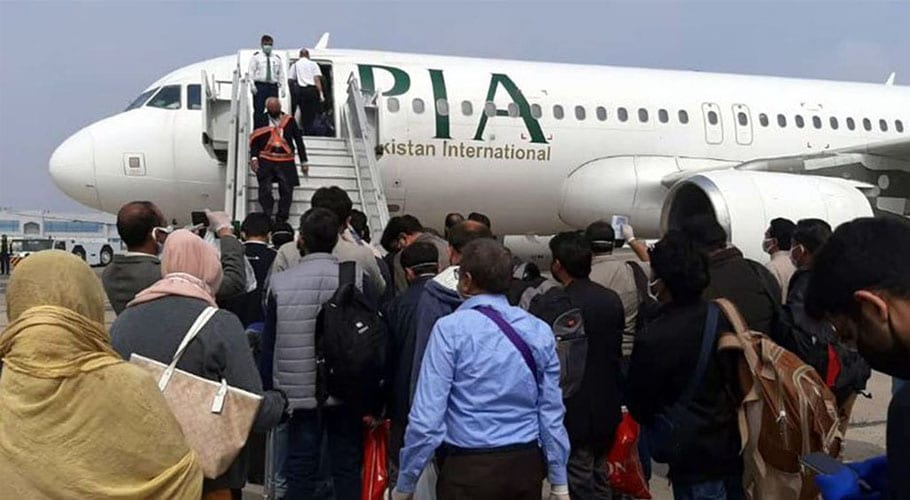 پی آئی اے سمیت تمام نجی ائیر لائینز کے کرایوں میں اضافہ کردیا گیا