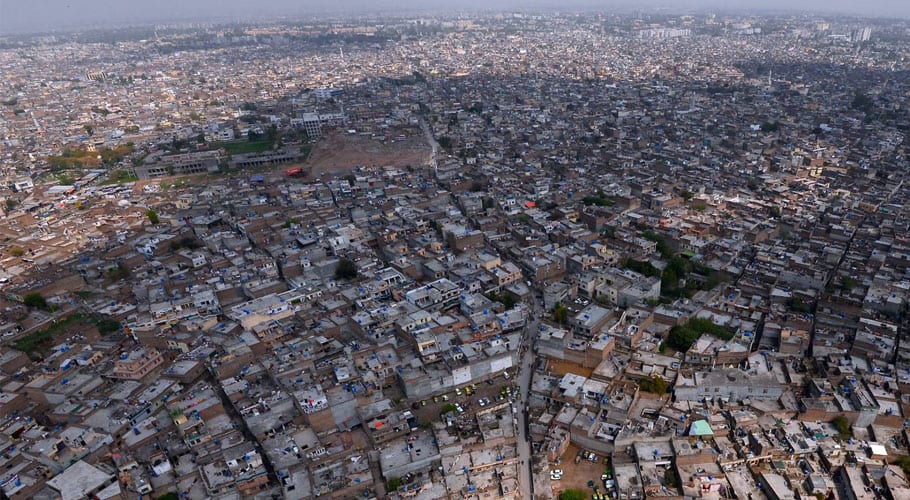 راولپنڈی کے 200 رہائشی علاقوں میں چھوٹی صنعتیں قائم، عوام کی زندگی اجیرن