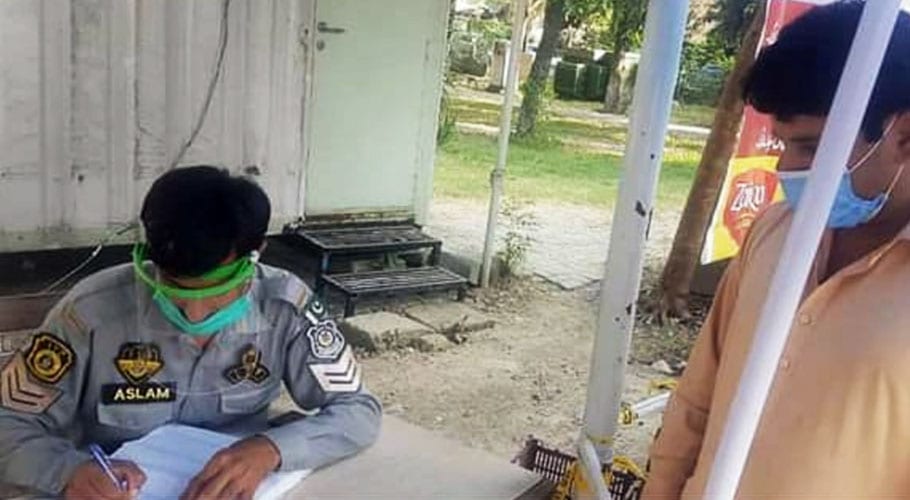شہر اقتدار میں ٹریفک آفس کی رونقیں بحال، لائسنس برانچ نے کام شروع کردیا
