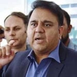 اخلاقی حدود ریاست کا کام نہیں، فواد چوہدری نے انصار عباسی کو فاشسٹ قرار دے دیا