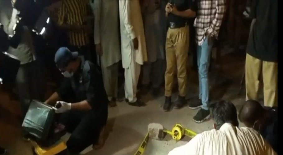 مولانا عادل خان پر قاتلانہ حملے کی رپورٹ پیش، سی سی ٹی وی فوٹیج سامنے آگئی
