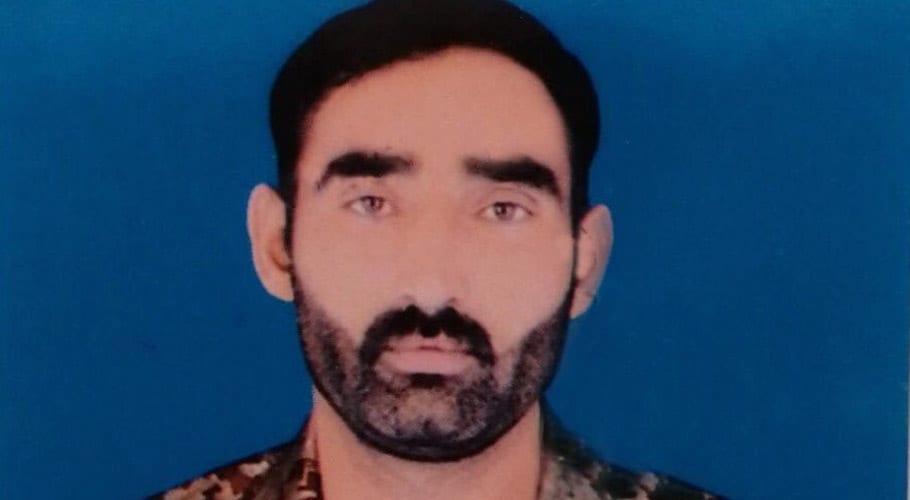 باجوڑ میں پاک افغان سرحد پر دہشت گردوں کی فائرنگ، پاک فوج کا جوان شہید