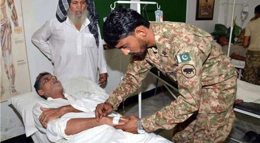 کراچی میں سندھ رینجرز کے فری میڈیکل کیمپ سے 1 ہزار 447 مریض مستفید