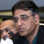 ایس او پیز پر عملدرآمد نہ کرنے سے کورونا کی چوتھی لہر جولائی میں آسکتی ہے، اسد عمر