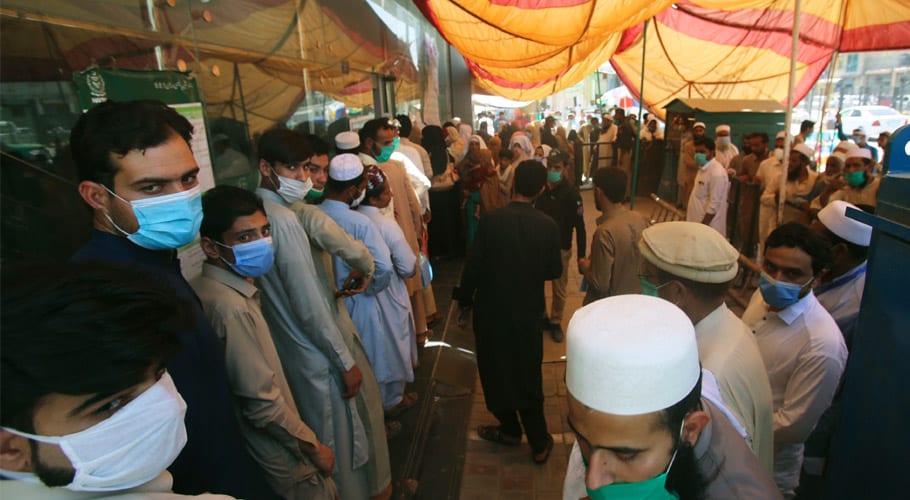 پاکستان میں کورونا کے 2 ہزار 829 نئے کیسز رپورٹ، 43 مزید شہری جاں بحق