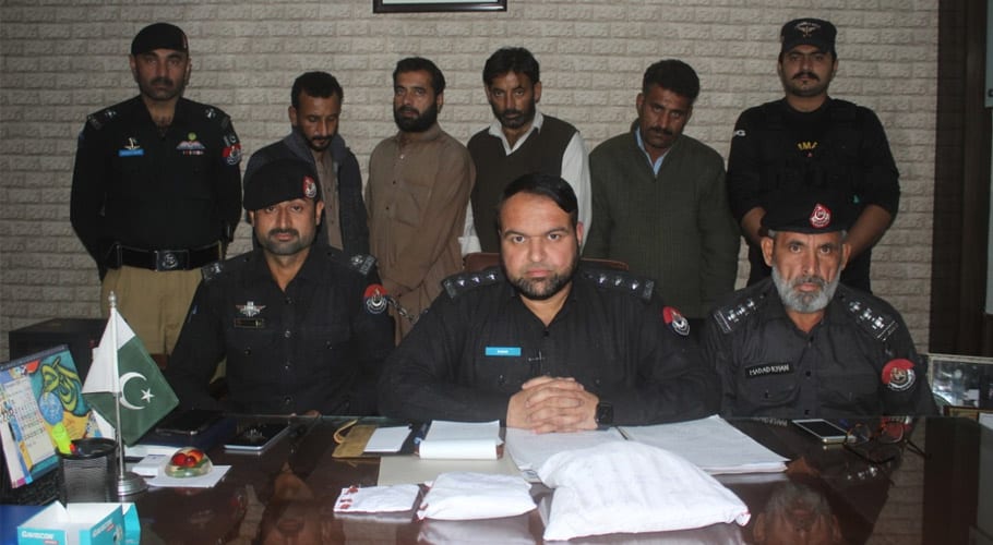 چارسدہ میں منشیات فروشوں کے خلاف کریک ڈاؤن، 4 ملزمان گرفتار، مقدمہ درج