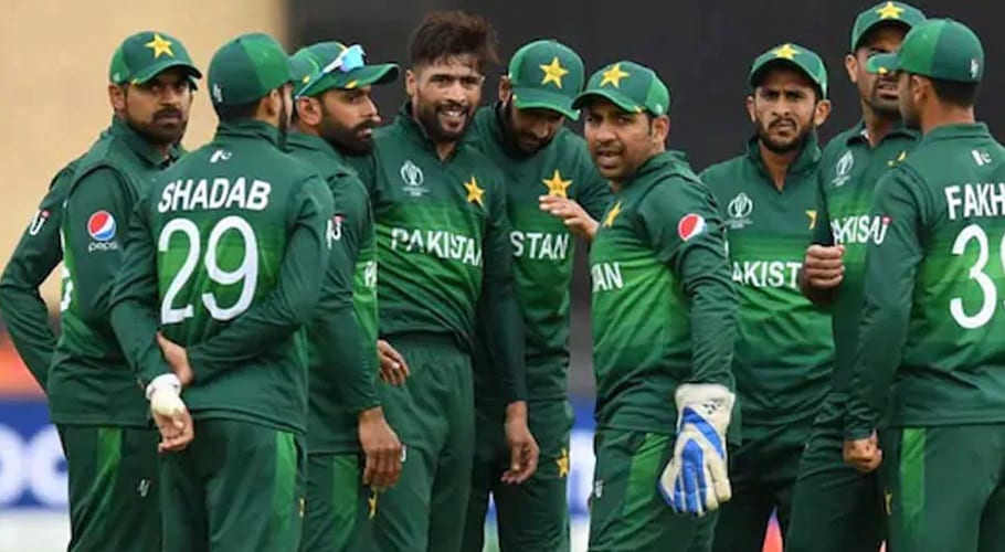 قومی کرکٹ اسکواڈ کے کورونا ٹیسٹ کلیئر، ٹیم نیوزی لینڈ کیلئے کل روانہ ہوگی