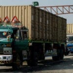سپریم کورٹ نے گھی سمیت دیگر اشیا کے ٹرالرز کو کراچی میں داخلے سے روک دیا