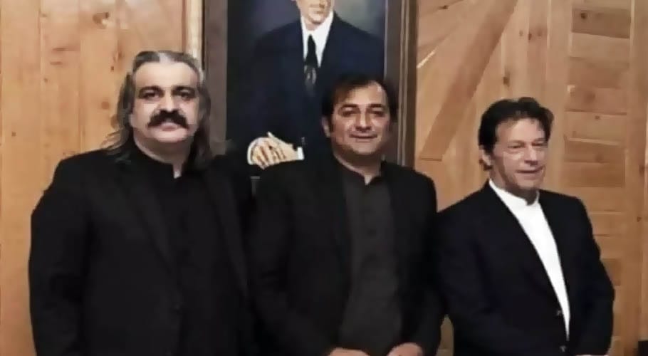 پاکستان تحریک انصاف کے رکن اسمبلی خالد خورشید وزیراعلیٰ گلگت بلتستان منتخب