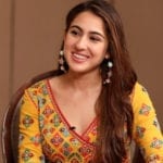 سارہ علی خان کس بھارتی کرکٹر کو ڈیٹ کررہی ہیں؟