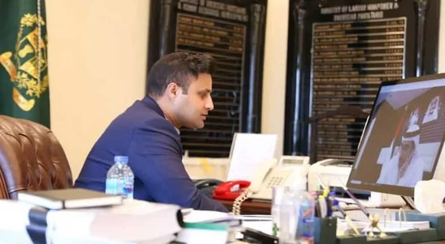 پاکستانی کارکنوں کے عرب امارات جانے پر کوئی پابندی نہیں عائد نہیں، زلفی بخاری