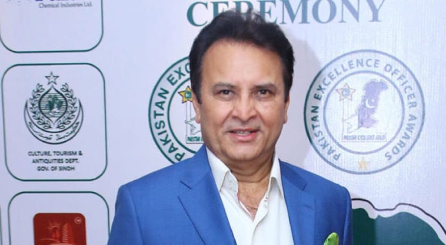 اداکار بہروز سبزواری کورونا وائرس کو شکست دینے میں کامیاب ہو گئے