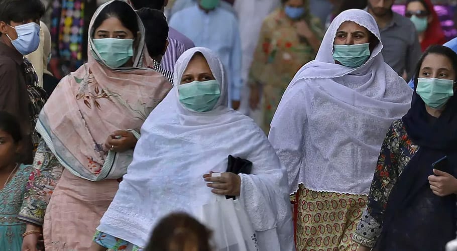 پاکستان میں کورونا کے 1 ہزار 704 نئے کیسز رپورٹ، 82مزید شہری جاں بحق