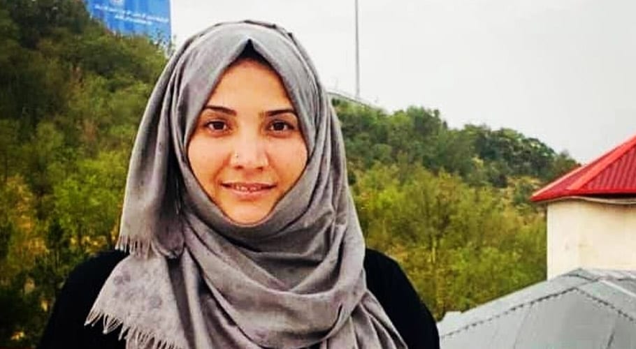 افغانستان میں فائرنگ، انسانی حقوق کی کارکن فرشتہ کوہستانی بھائی سمیت جاں بحق