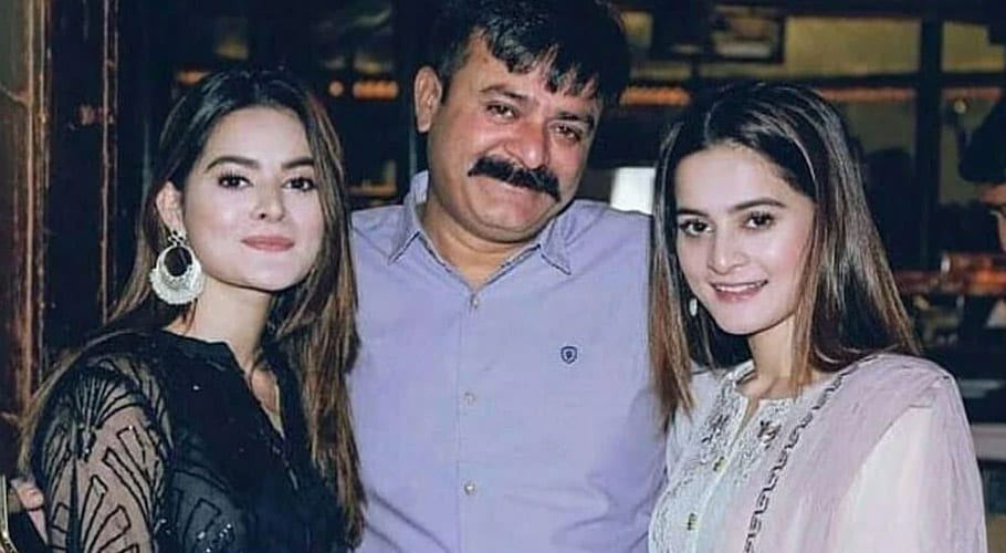 اداکارہ ایمن خان اور منال خان کے والد انتقال کر گئے
