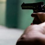 شہر قائد میں مختلف واقعات میں فائرنگ سے 2 افراد جاں بحق