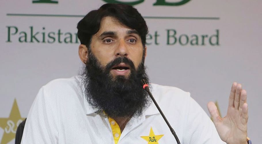 مجھ پر تنقید کرنے والے کے لیے دعا ہی کرسکتا ہوں، قومی ٹیم کے ہیڈ کوچ