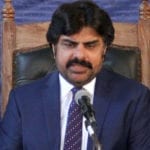استعفوں کے معاملے میں پیپلز پارٹی پر الزام لگانے والے کمبل تان کر سوچکے ہیں۔ناصر شاہ