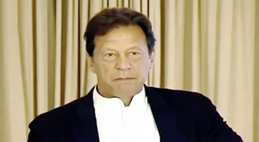 ملک میں سیاحتی مقامات کے ماحولیاتی تحفظ کو یقینی بنانا ہوگا، وزیراعظم