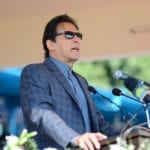 کرسمس کی خوشیاں مناتے ہوئے مسیحی شہری کورونا ایس او پیز کو یاد رکھیں۔وزیرِ اعظم