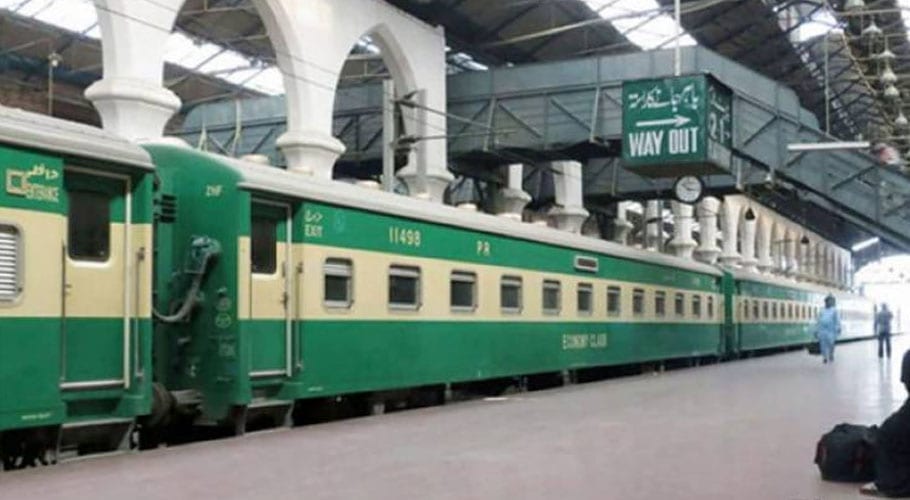 ملک کے بڑے ریلوے اسٹیشنوں پر دہشتگردی کا خطرہ، سیکورٹی بڑھادی گئی