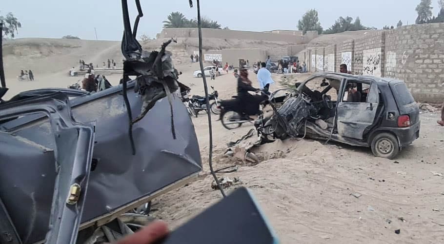 پنجگور،فٹبال اسٹیڈیم کے نزدیک بم دھماکا، 2افراد جاں بحق، 7زخمی