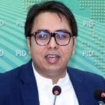 فیصل آباد میں کمسن ملازمہ پر تشدد کے کیس میں مطلوب خاتون گرفتار، شہباز گِل کی تصدیق