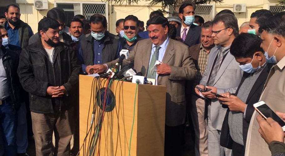 Sheikh Rashid Ahmed talk to media at immigration office