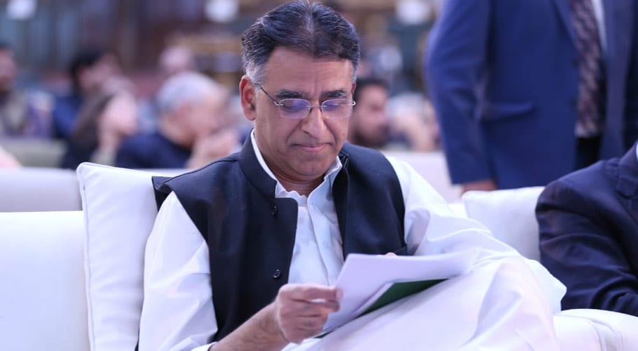 کورونا کے بڑھتے ہوئے کیسز، اسکول دوبارہ بند کرنے سے متعلق فیصلہ آج ہوگا