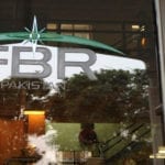 ایف بی آر کا پروفیشنلز پر اضافی ایڈوانس ٹیکس عائد کرنے کا فیصلہ