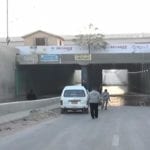 کراچی میں پانی کی پائپ لائن پھٹ گئی، پرانا گولیمار کا انڈر پاس ٹریفک کیلئے بند