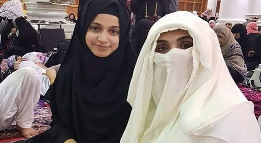 بشریٰ بی بی میرے لئے ایک ماں سے بڑھ کر ہیں، نور بخاری