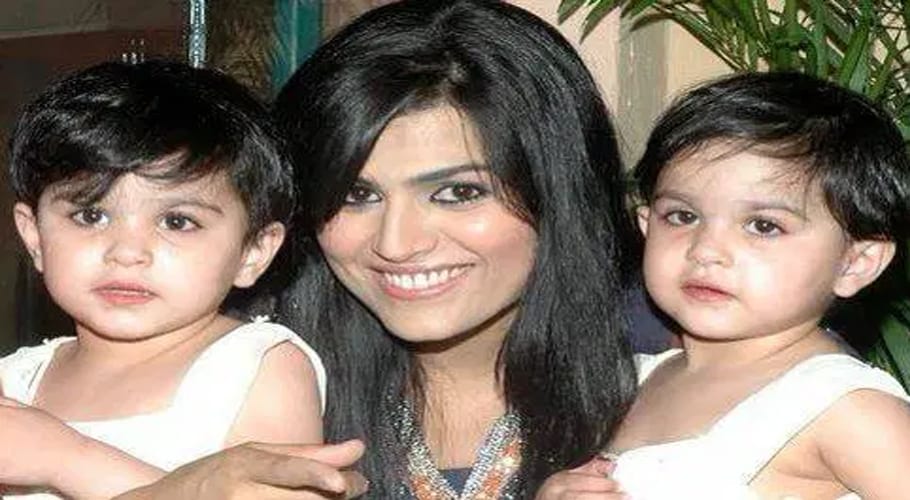 Sophia Mirza daughters