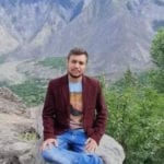 کراچی پولیس نے نوجوان طالبِ علم کو ڈاکو قرار دے کر قتل کردیا، عوام سراپا احتجاج