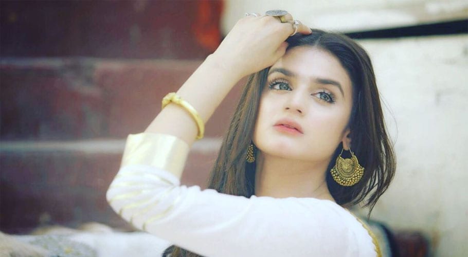 ادااکارہ حرامانی کے پہلے گانے نے کامیابی کے جھنڈے گاڑ دیئے