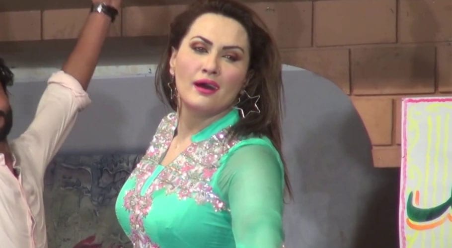 pakistani mujra