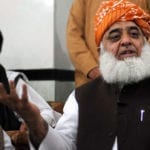 ایوان بالا کو نااہلوں سے بچانے کےلئے سینیٹ انتخابات میں حصہ لینے کا فیصلہ کیا،فضل الرحمان