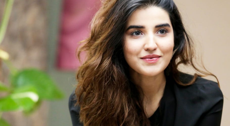 اداکارہ حریم فاروق نے کامیاب زندگی گزارنے کے راز سے پردہ اٹھا دیا