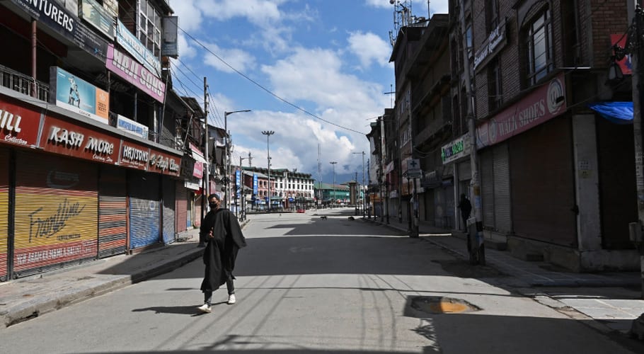 آزاد کشمیر حکومت نے کورونا کی روک تھام کیلئے نمازِ جنازہ کے اعلان پر پابندی لگادی