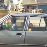 ایک اور کم عمر بچے کی کار چلاتے ہوئے ویڈیو وائرل، پولیس حرکت میں آگئی