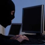سوشل میڈیا پر جعلی آئی ڈی بناکر بلیک میل کرنے والوں کیخلاف آپریشن کی تیاریاں