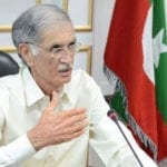 نوشہرہ الیکشن میں مسلم لیگ (ن) نے 6 ہزار جعلی ووٹ ڈالے، پرویز خٹک