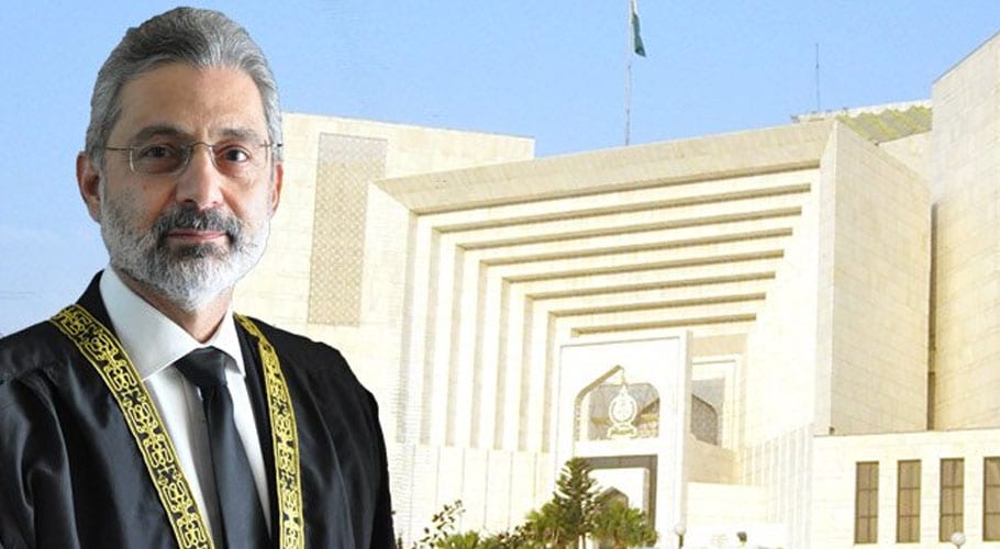 سپریم کورٹ نے جسٹس فائز عیسیٰ کو وزیراعظم سے متعلق کیس سے الگ کردیا