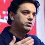 وزیر اعظم کے معاون خصوصی عثمان ڈار نے اپنا عہدہ چھوڑ دیا