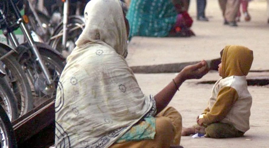 beggars in karachi